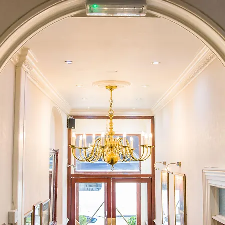 London Town Hotel-2